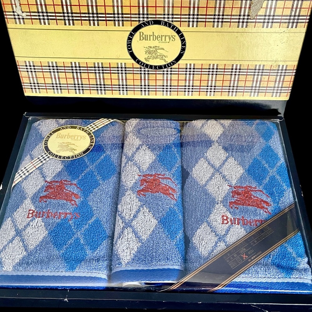 Burberry 3Pc Argyle/Cavaliers Towel Set NIB Blues/gray 2 hand towels/1 washcloth